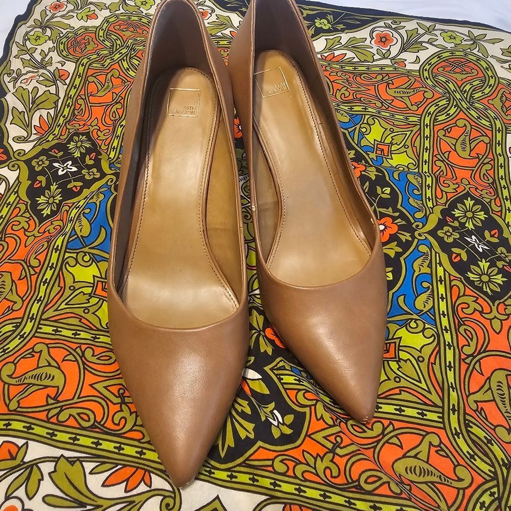 14th & Union Tan Leather Flats Timeless Design